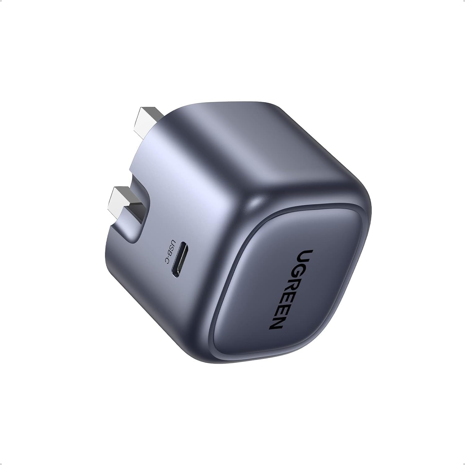 UGREEN CD305-90878, GaN 30W Fast Travel Wall Charger 1C 30W Max Output UK Plug, Black | Wall Plug Power Adapter Compatible with iPhone 17 16 15 14 Pro Max Galaxy S25 S24 Ultra Pixel 9 8 7 iPad Air Mini