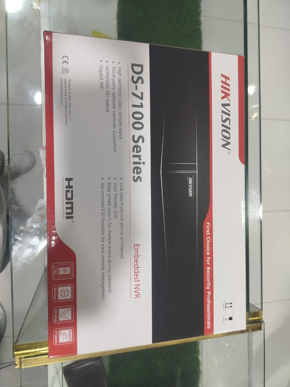 Hikvision 8-ch Mini 1U 8 PoE NVR, H.265+/H.265/H.264+/H.264, HDMI/VGA, 60 Mbps In/Out, Silver, HDD, 6TB, 1kg, 22.3 x 4.8 x 26.5 cm, DVR, NVR