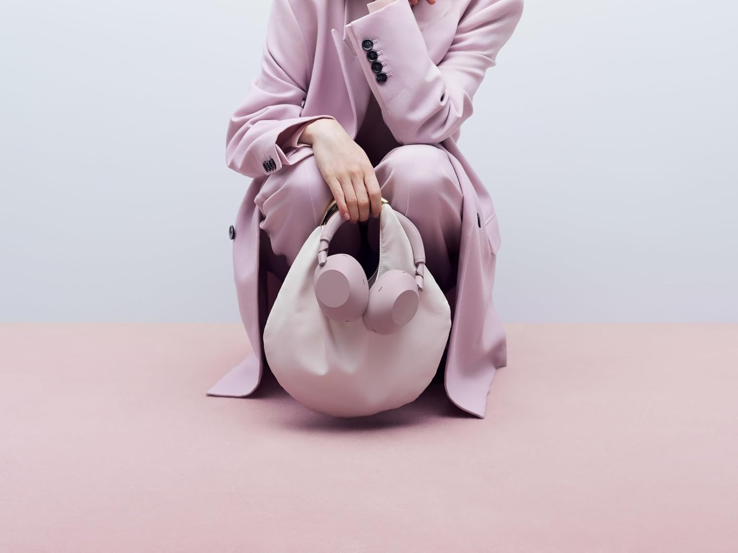 Sony WH-1000XM6 The Best Noise Canceling Wireless Headphones, HD NC Processor QN3, 12 Microphones, Adaptive NC Optimizer, Mastered by Engineers, Studio-Quality, 30-Hour Battery, Sand Pink (2026 Color)