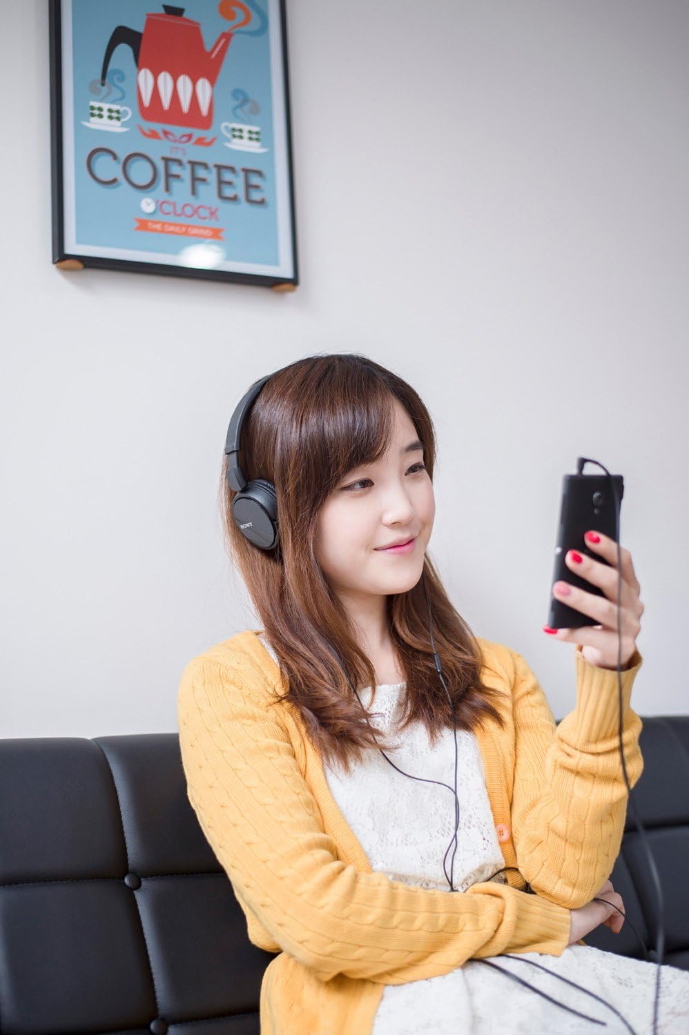 Sony MDR-ZX110AP On-ear headphones Corded Foldable Headset, Black